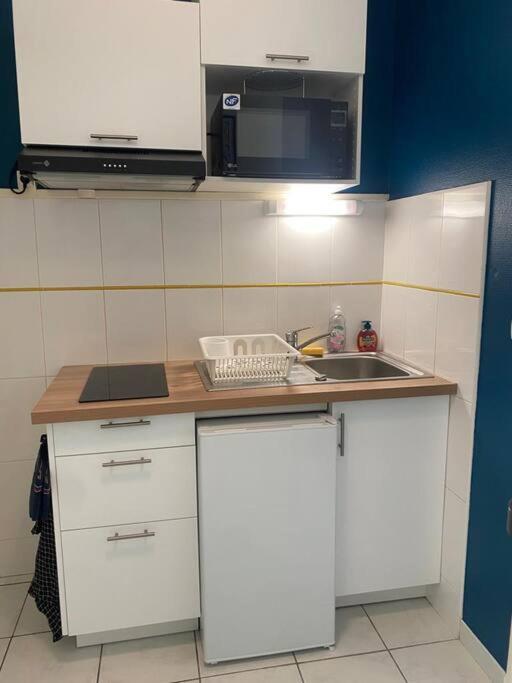 Apartamento Le Penseur Studio Orléans Exterior foto
